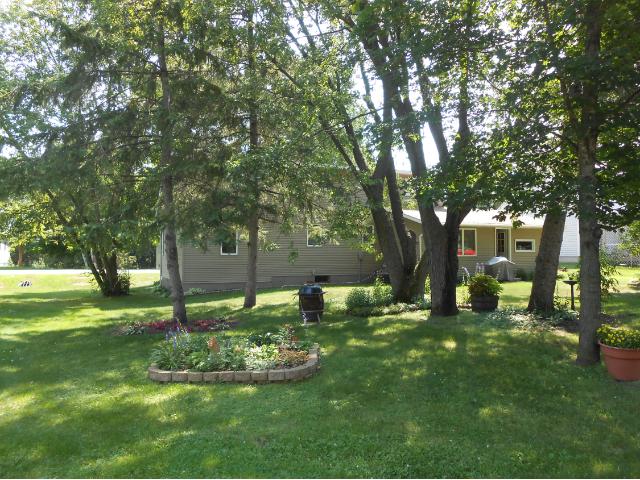 310 Borgstrom St, Upsala, MN 56384 photo 16