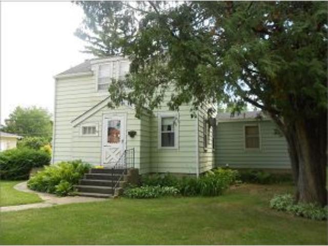221 3rd St, Kenyon, MN 55946 photo 1