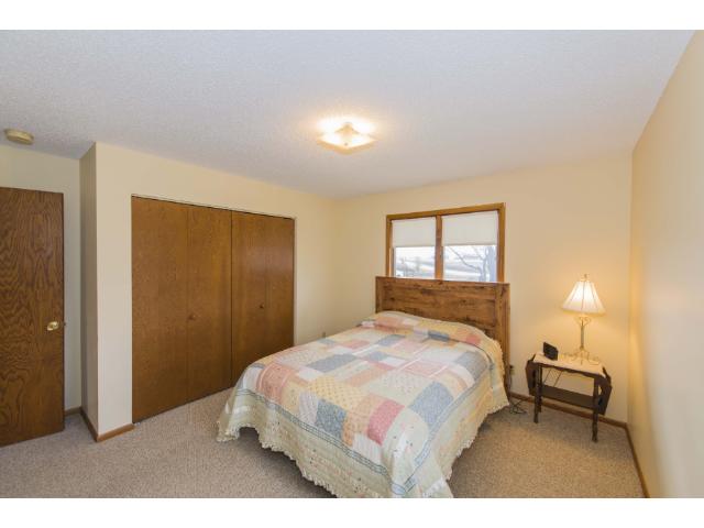 12706 Eagle Ave, Glencoe, MN 55336 photo 9