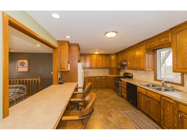 12706 Eagle Ave, Glencoe, MN 55336 photo 4