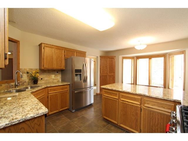 3983 Denmark Ave, Eagan, MN 55123 photo 3