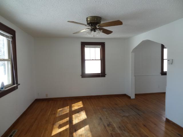 1006 2nd Ave SW, Austin, MN 55912 photo 4