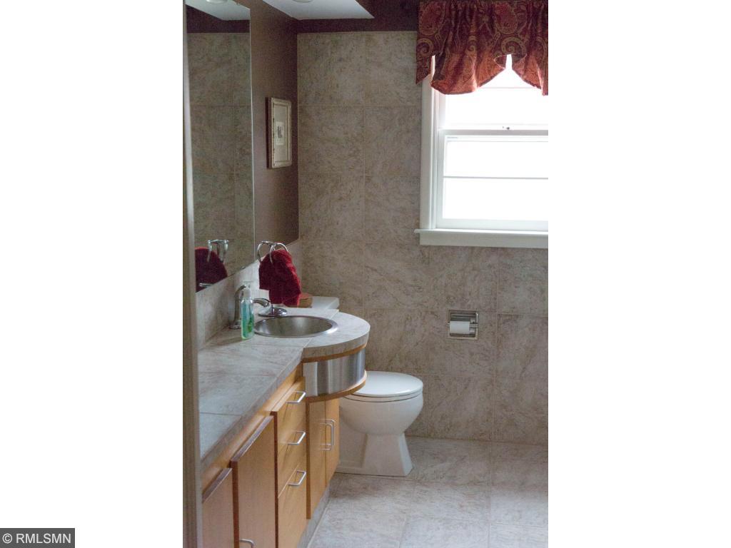 851 SW 6th Ave, Faribault, MN 55021 photo 12