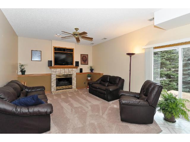 200 Lily Pond Cir, Loretto, MN 55357 photo 7