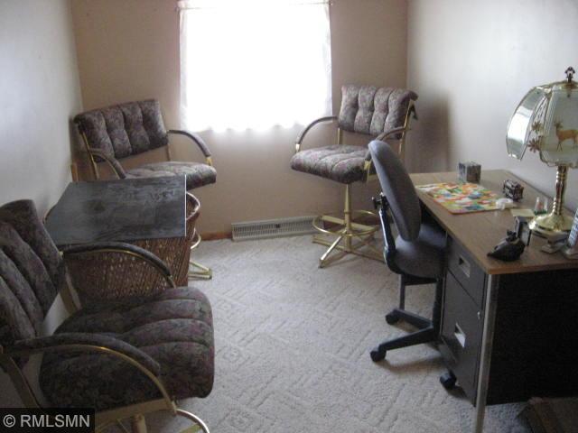 1412 14th St E, Glencoe, MN 55336 photo 10