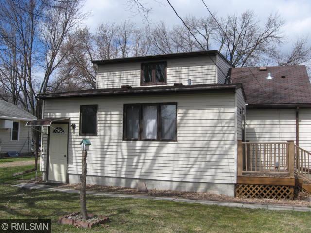 1412 14th St E, Glencoe, MN 55336 photo 2