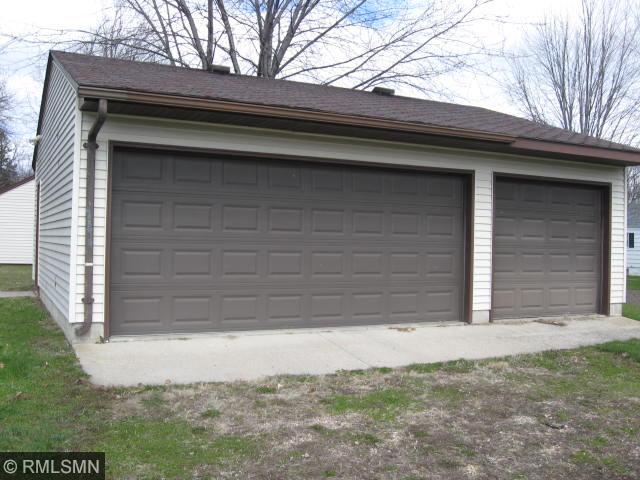 1412 14th St E, Glencoe, MN 55336 photo 3