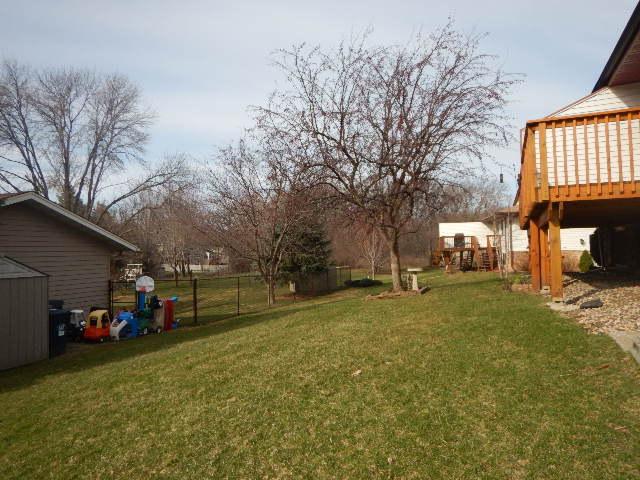 1631 Walnut Ln, Eagan, MN 55122 photo 15