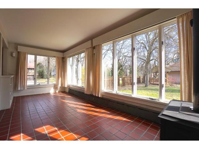 302 Maple St, Northfield, MN 55057 photo 4