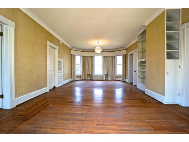 302 Maple St, Northfield, MN 55057 photo 3