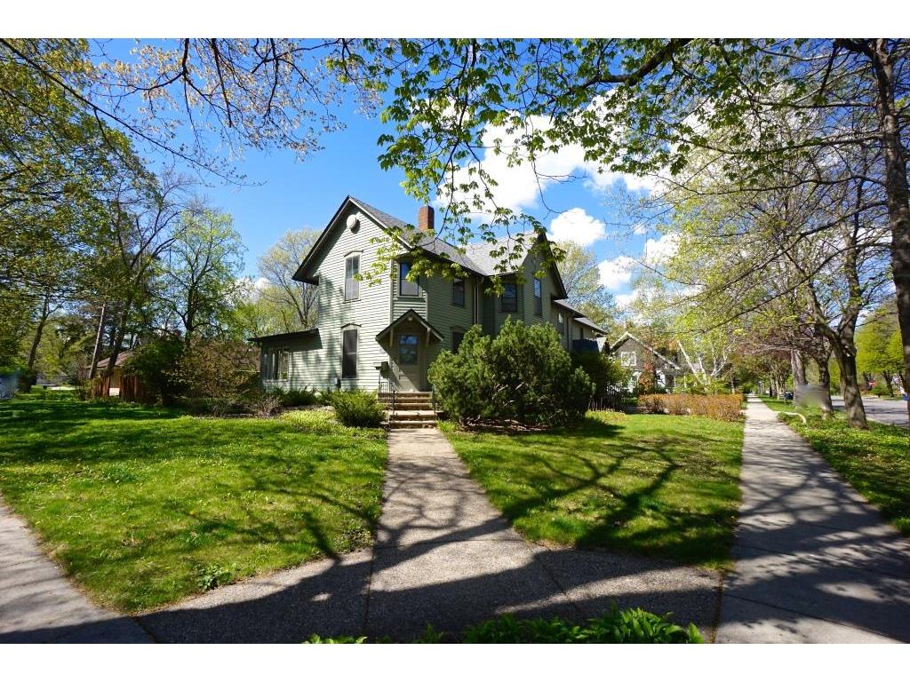 302 Maple St, Northfield, MN 55057 photo 1