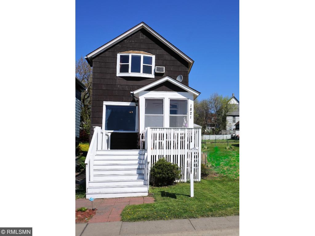 1821 South St, Duluth, MN 55812 photo 1