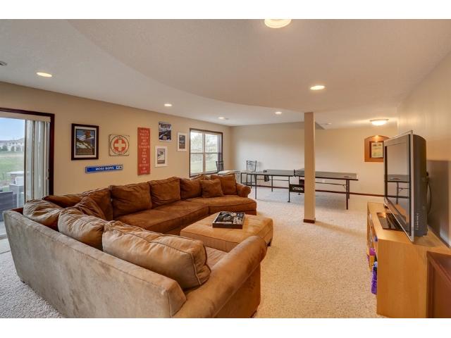 21259 Insel Ln, Lakeville, MN 55044 photo 10