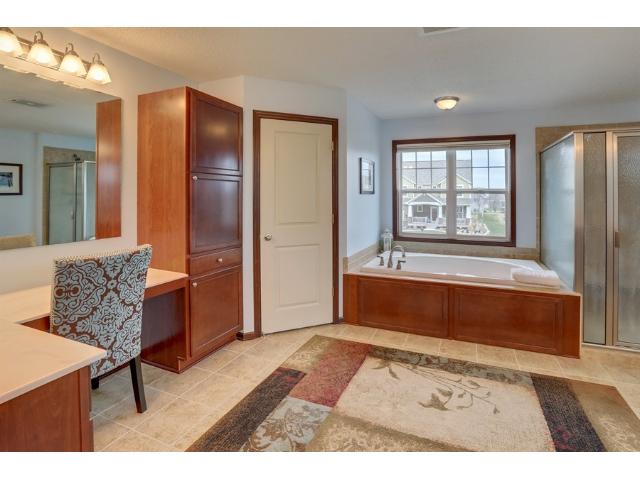 21259 Insel Ln, Lakeville, MN 55044 photo 12