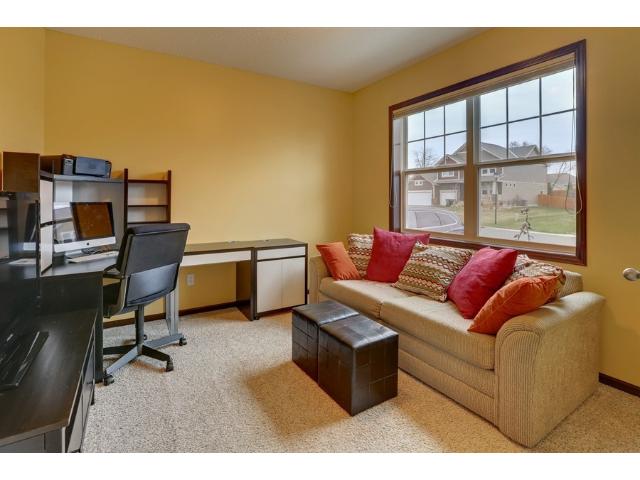 21259 Insel Ln, Lakeville, MN 55044 photo 8