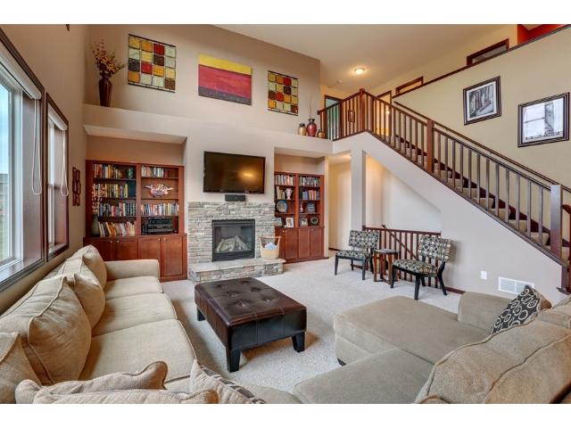 21259 Insel Ln, Lakeville, MN 55044 photo 1