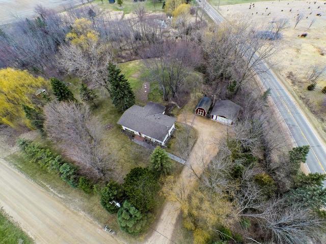 7605 Queen St, Loretto, MN 55357 photo 2