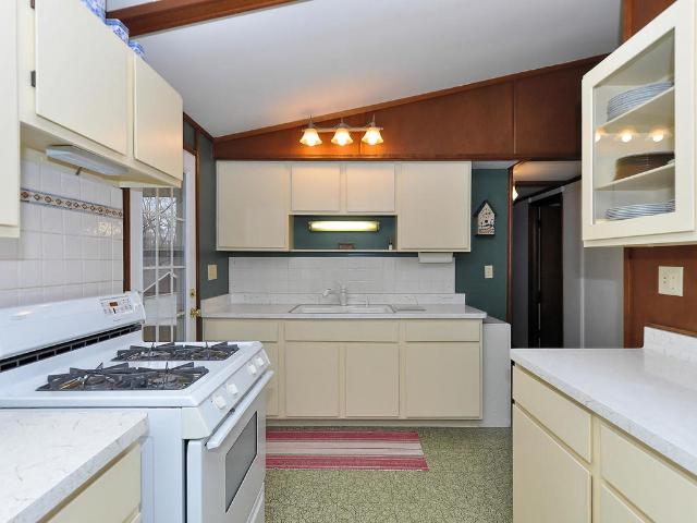 7605 Queen St, Loretto, MN 55357 photo 13