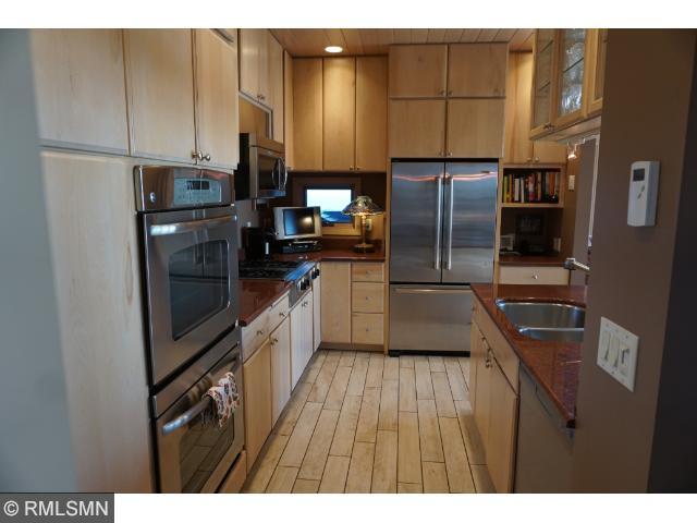 1216 S Ridge Rd, Duluth, MN 55804 photo 2