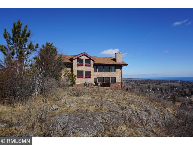 1216 S Ridge Rd, Duluth, MN 55804 photo 1