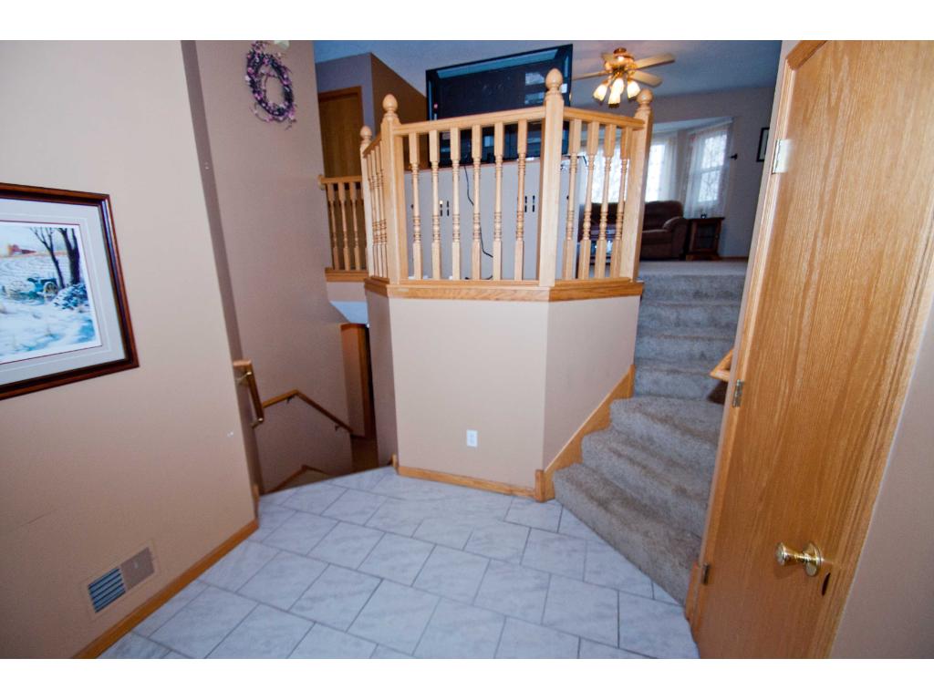 760 Leon St, Jordan, MN 55352 photo 2