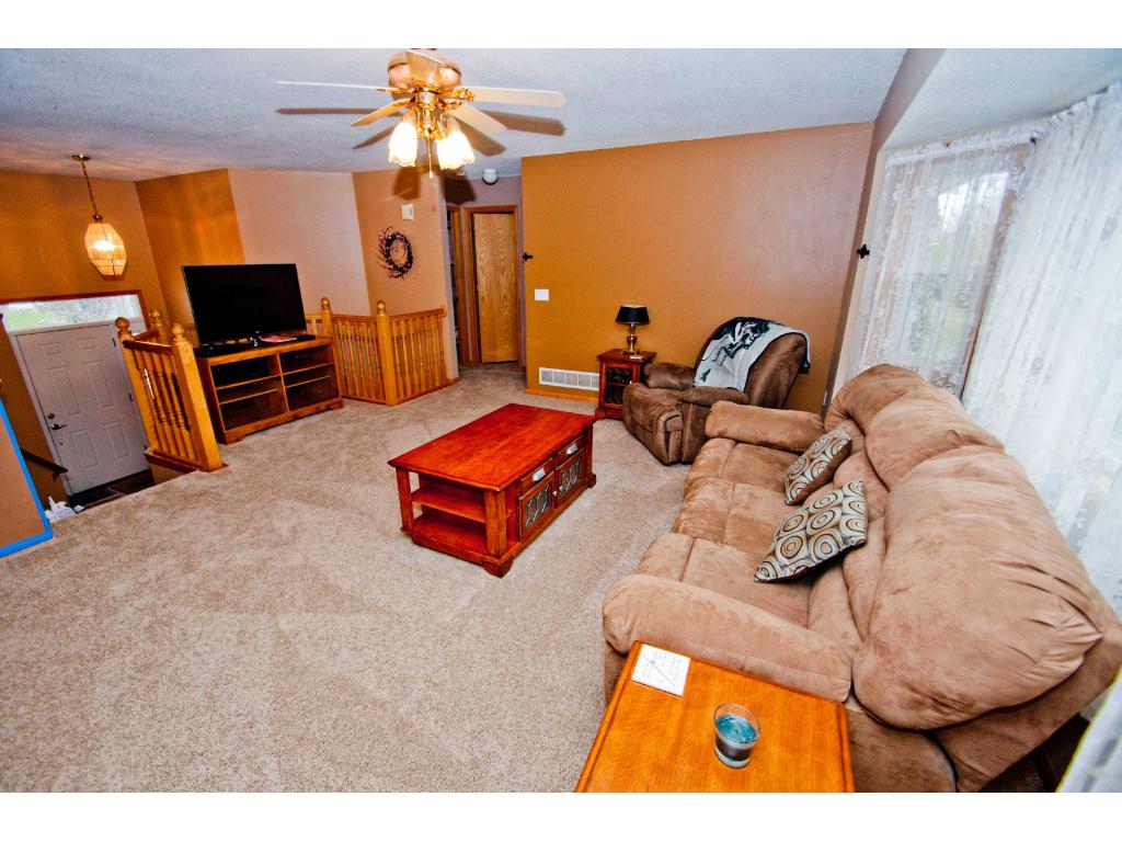760 Leon St, Jordan, MN 55352 photo 5