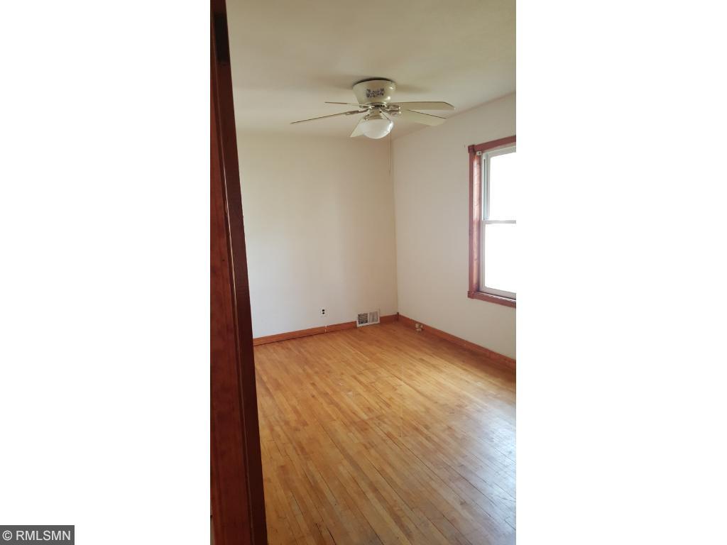 425 Morrison St, Mora, MN 55051 photo 9