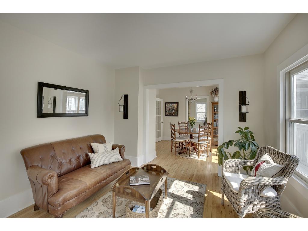 233 Center St, Excelsior, MN 55331 photo 3