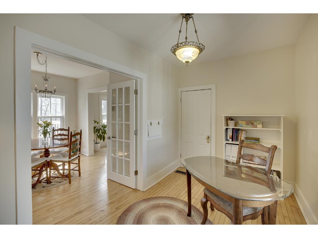 233 Center St, Excelsior, MN 55331 photo 5