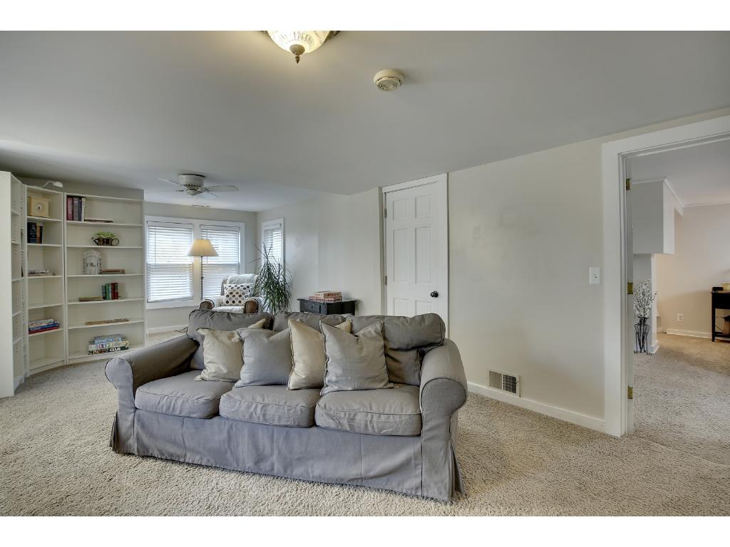 233 Center St, Excelsior, MN 55331 photo 15