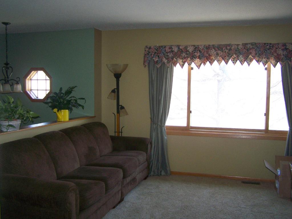 712 Division St E, Buffalo, MN 55313 photo 6