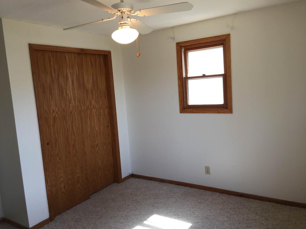 706 SW 4th St, Brainerd, MN 56401 photo 9