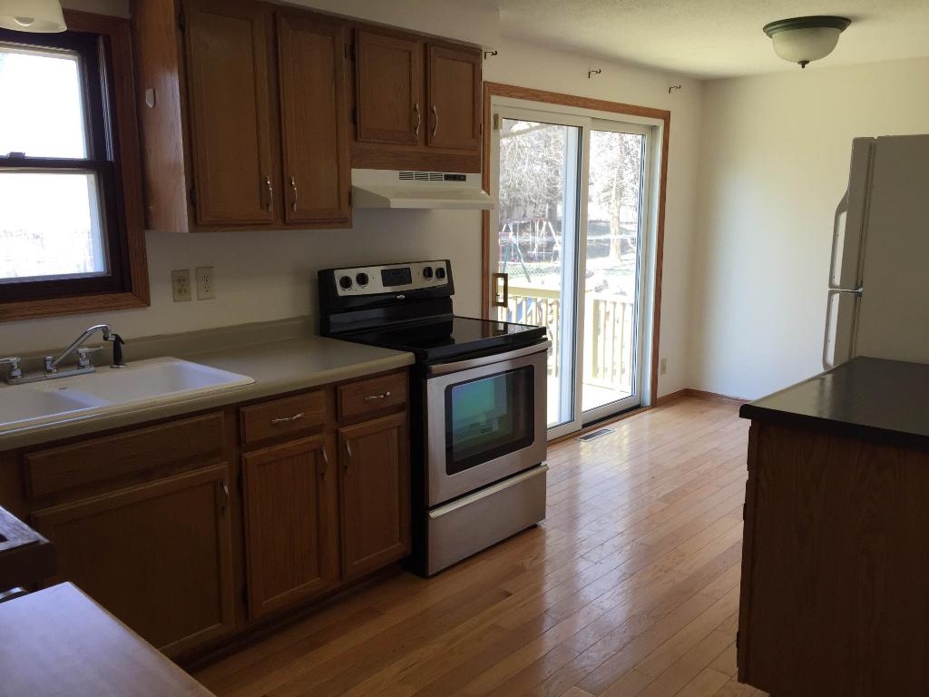 706 SW 4th St, Brainerd, MN 56401 photo 5