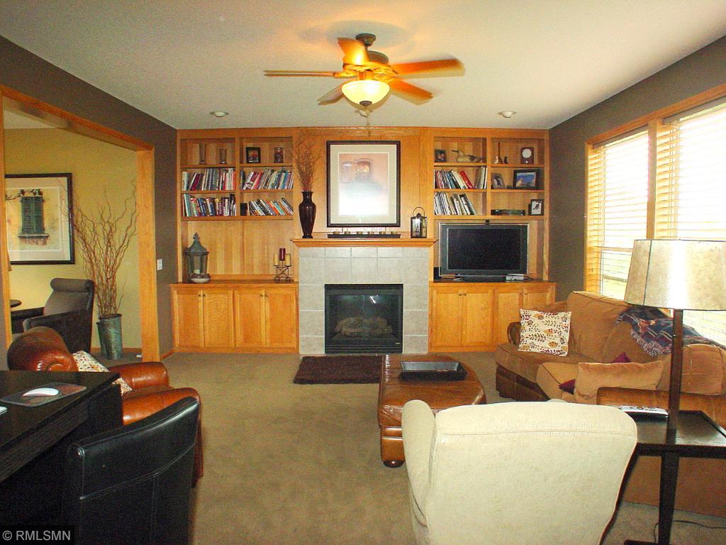 1956 Fountain Ln, Waconia, MN 55387 photo 3