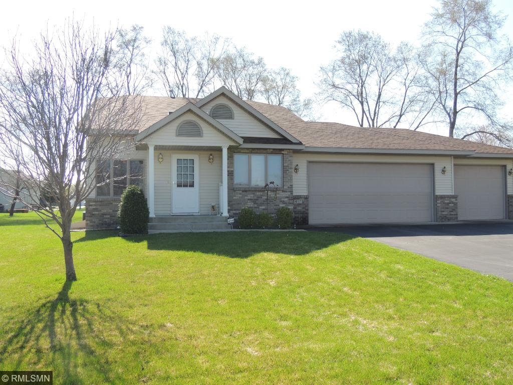 417 Sundown Dr, Avon, MN 56310 photo 1