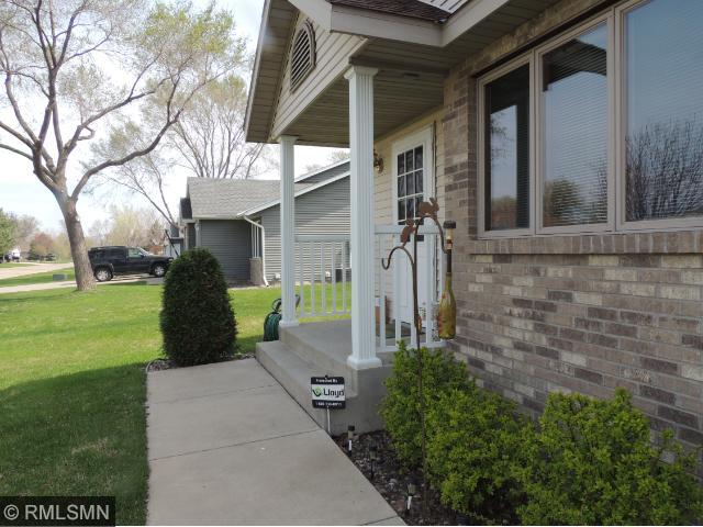 417 Sundown Dr, Avon, MN 56310 photo 16