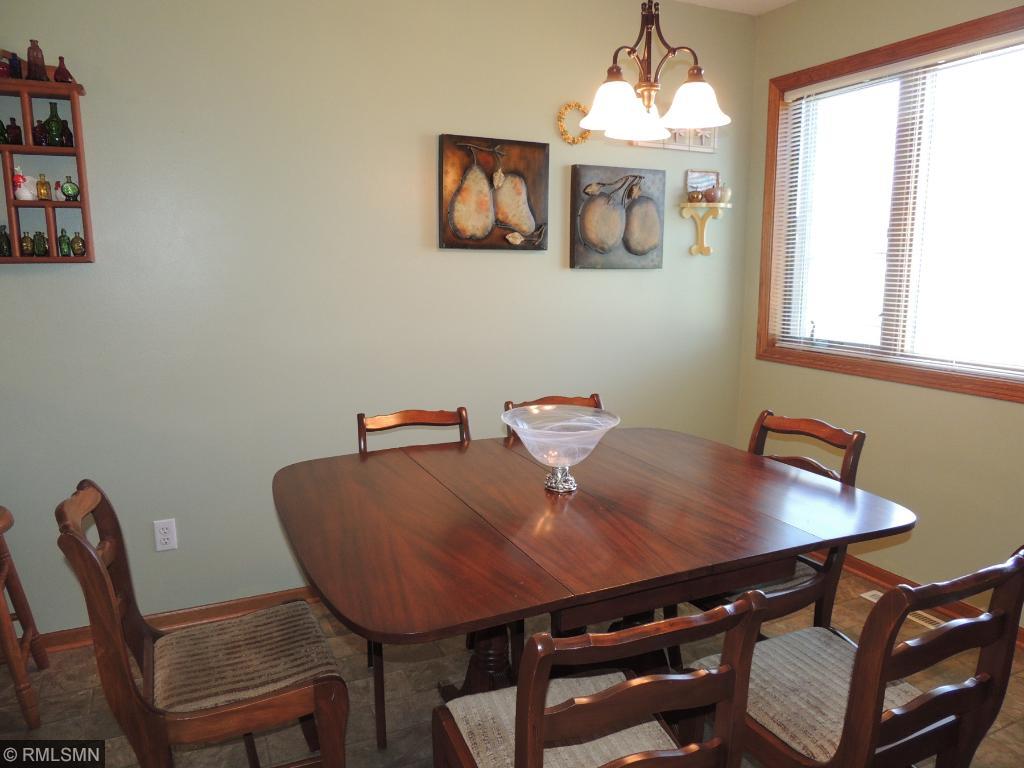 417 Sundown Dr, Avon, MN 56310 photo 3