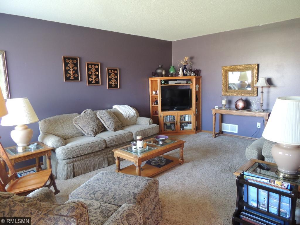 417 Sundown Dr, Avon, MN 56310 photo 5