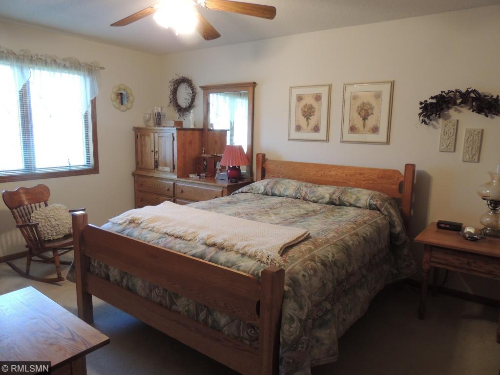 417 Sundown Dr, Avon, MN 56310 photo 6