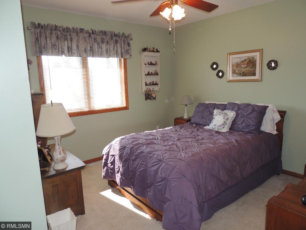 417 Sundown Dr, Avon, MN 56310 photo 10