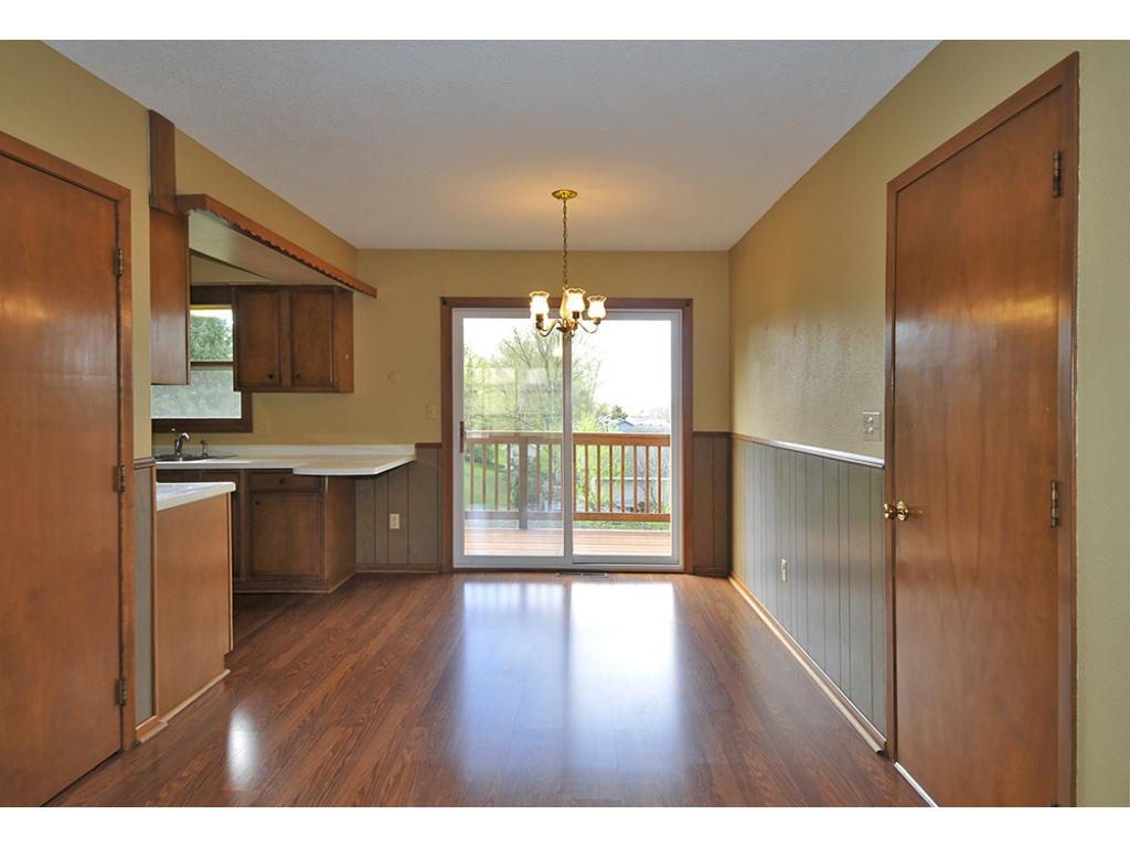 1115 Division St E, Faribault, MN 55021 photo 7