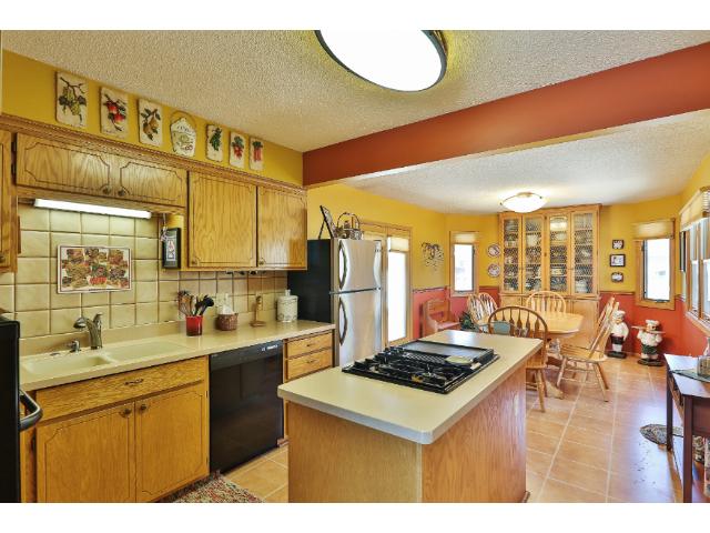 11921 Porter Cir, Champlin, MN 55316 photo 2