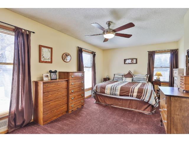 11921 Porter Cir, Champlin, MN 55316 photo 9