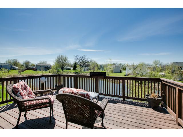 1611 Maple Ave, Buffalo, MN 55313 photo 2