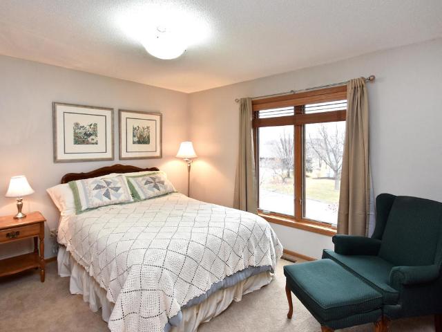 10045 Highview Ct, Champlin, MN 55316 photo 14