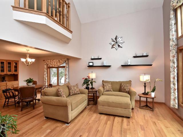 10045 Highview Ct, Champlin, MN 55316 photo 7