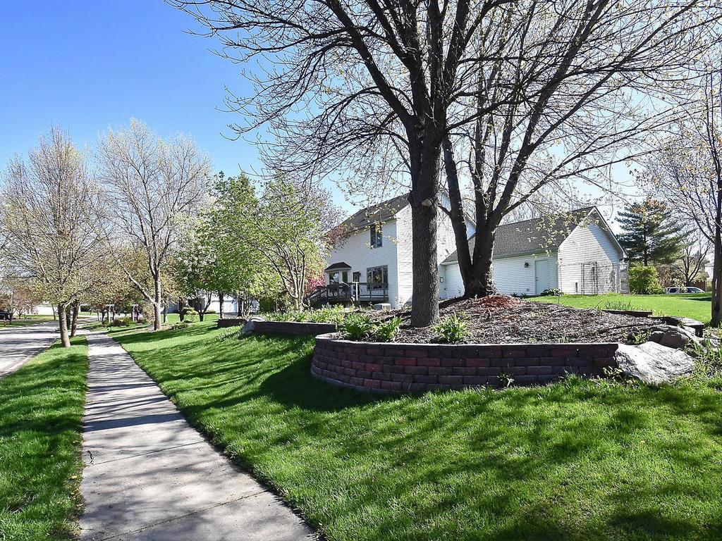 10045 Highview Ct, Champlin, MN 55316 photo 22