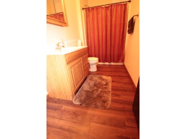 321 3rd St SE, Melrose, MN 56352 photo 2