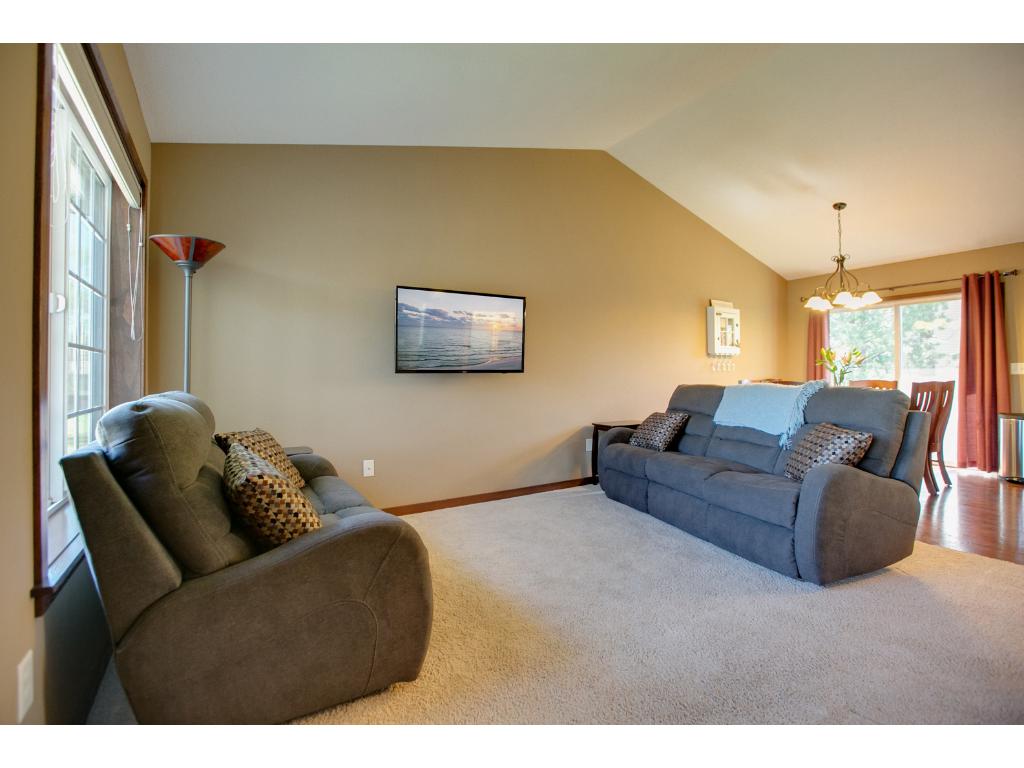 4951 109th Pl N, Champlin, MN 55316 photo 5