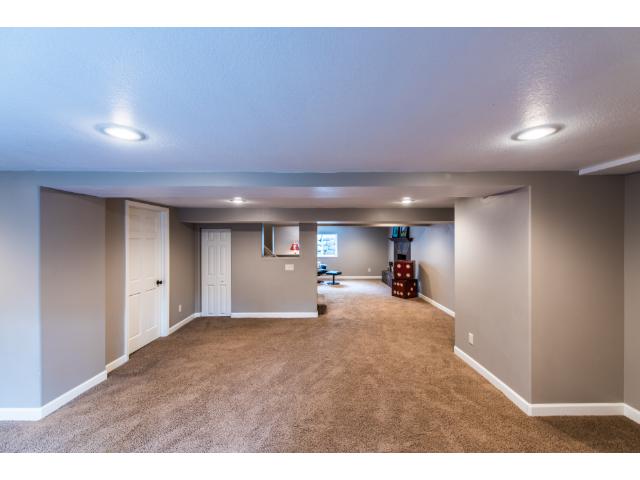 16425 Norwood Dr, Minnetonka, MN 55345 photo 12